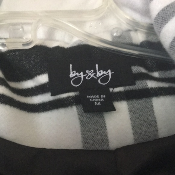 Jacket - Picture 3 of 4